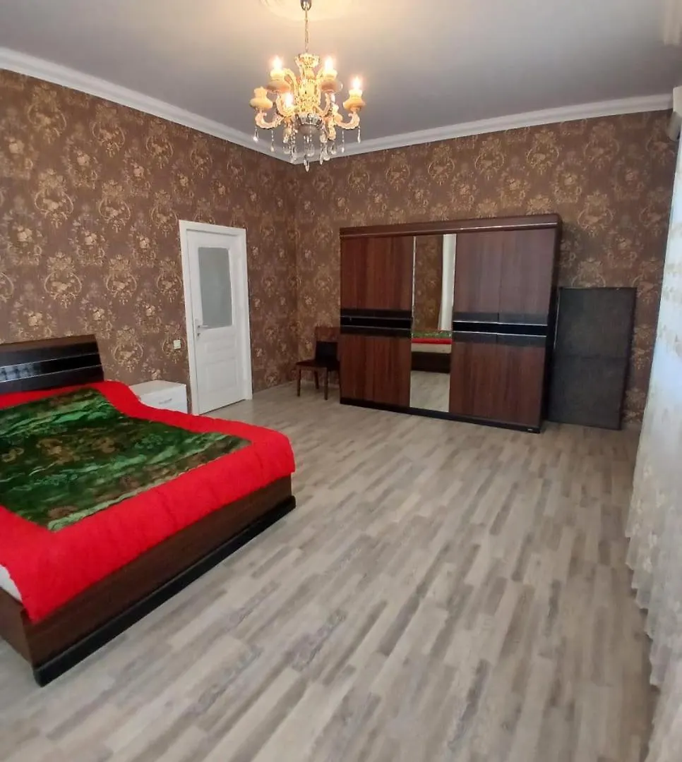 Spacious 4-Bed Country Getaway Home Baku