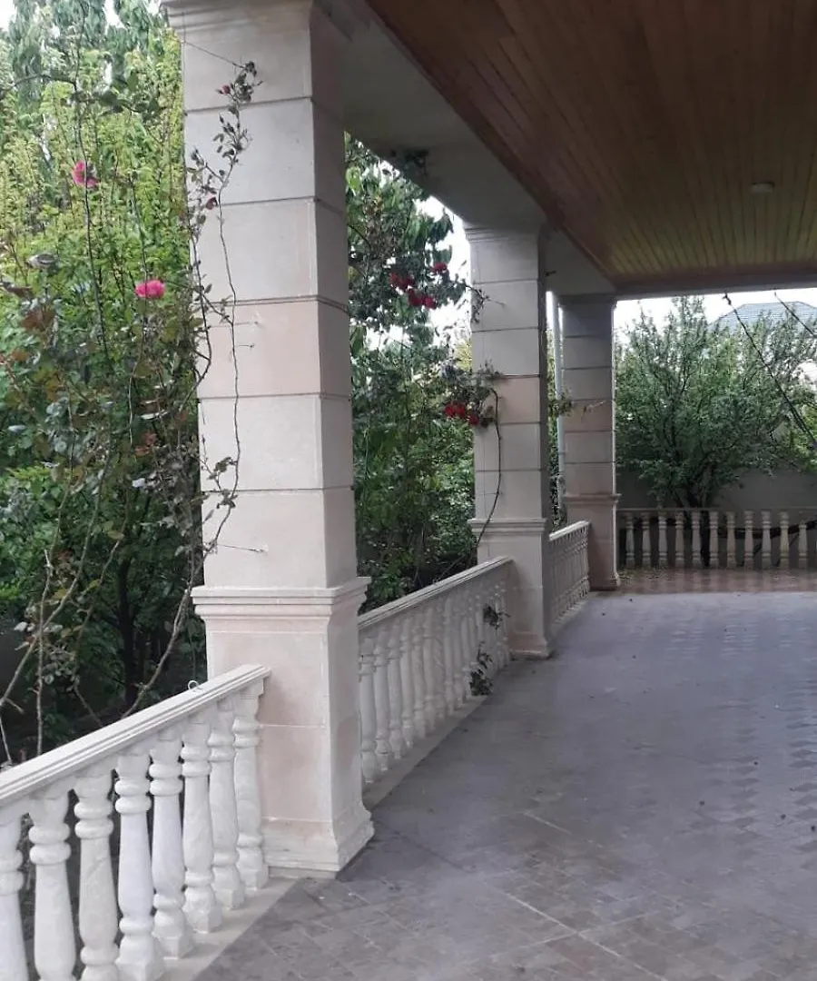 Spacious 4-Bed Country Getaway Home Baku Villa